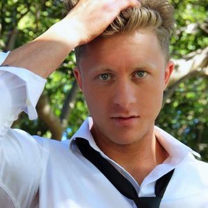 Meet your Posher, Kyle